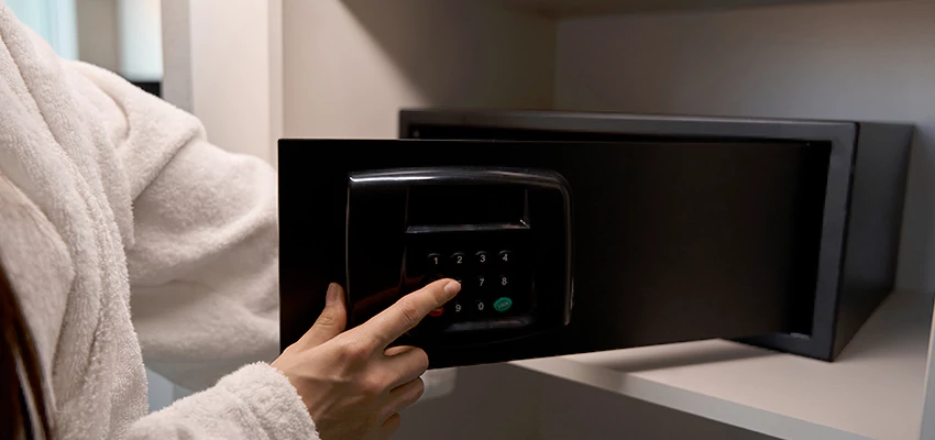 Safe Unlocking Service Company in Santa Maria, California